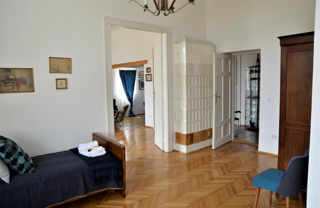 Castle View Boutique Apartment Краков Экстерьер фото